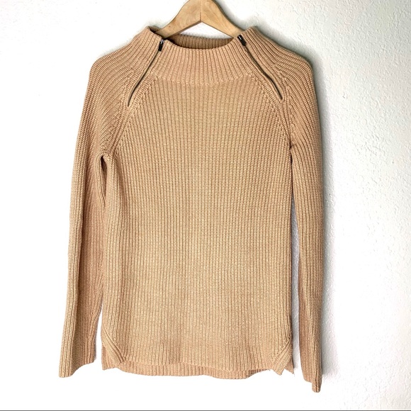 Banana Republic camel mock neck sweater size xs - Picture 1 of 6